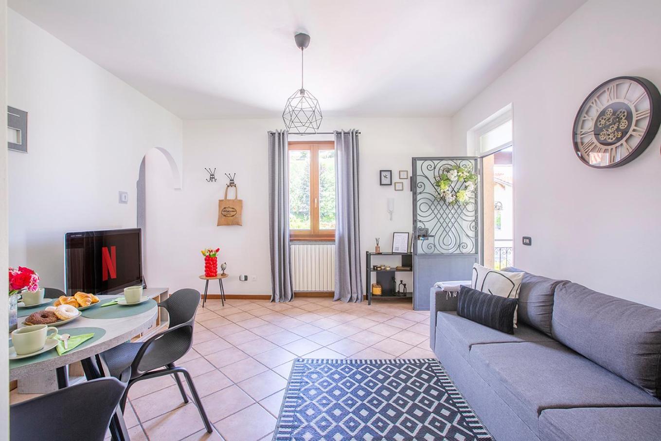 L'Acero Rosso - Giardino Privato E Box Auto Villa Menaggio Eksteriør billede